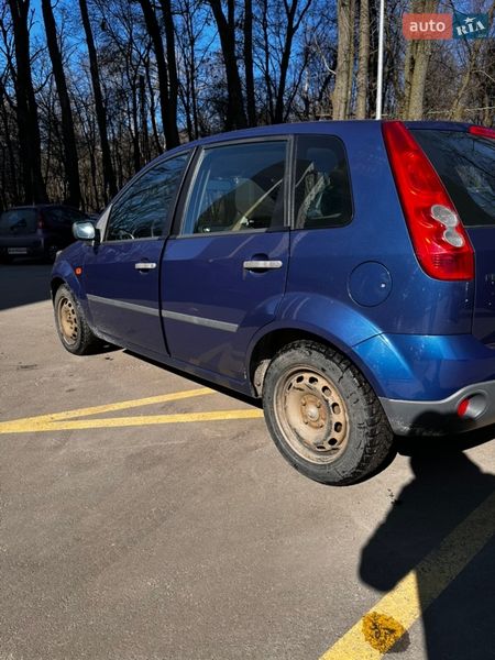 Хэтчбек Ford Fiesta 2007 в Киеве