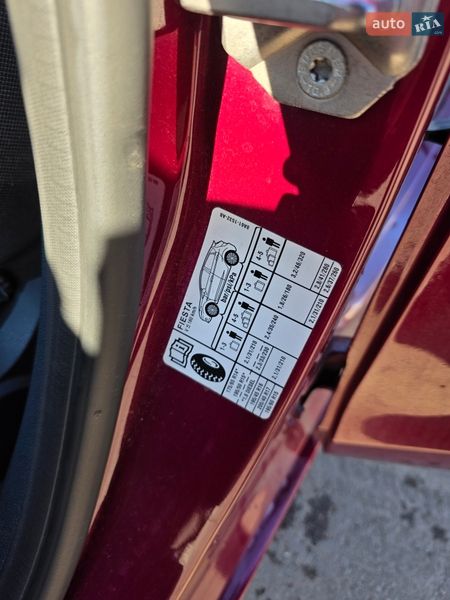 Хэтчбек Ford Fiesta 2011 в Ирпене