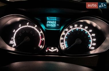 Седан Ford Fiesta 2016 в Киеве