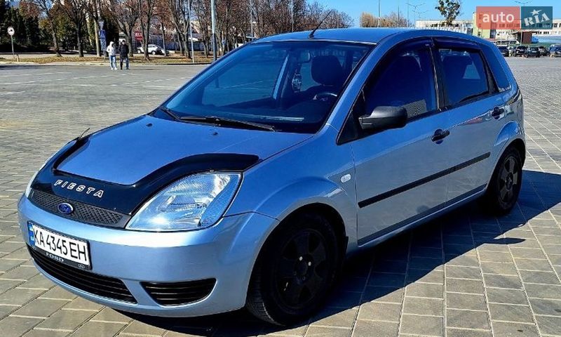 Хэтчбек Ford Fiesta 2005 в Черкассах