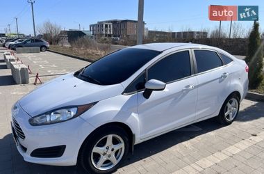 Седан Ford Fiesta 2019 в Львове
