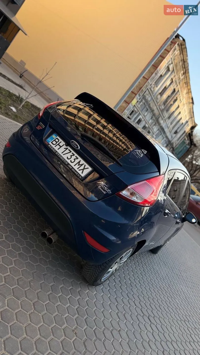 2013 Ford Fiesta - мініатюра 18