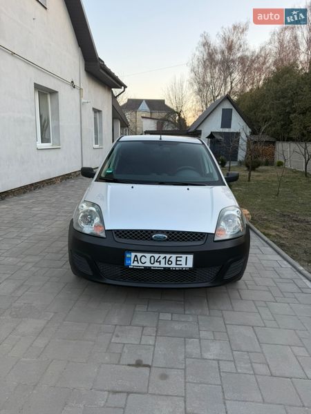 Хетчбек Ford Fiesta 2007 в Луцьку