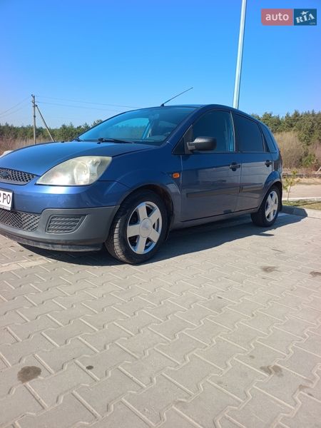 Хэтчбек Ford Fiesta 2006 в Судовой Вишне фото 2 Хэтчбек Ford Fiesta 2006 в Судовой Вишне
