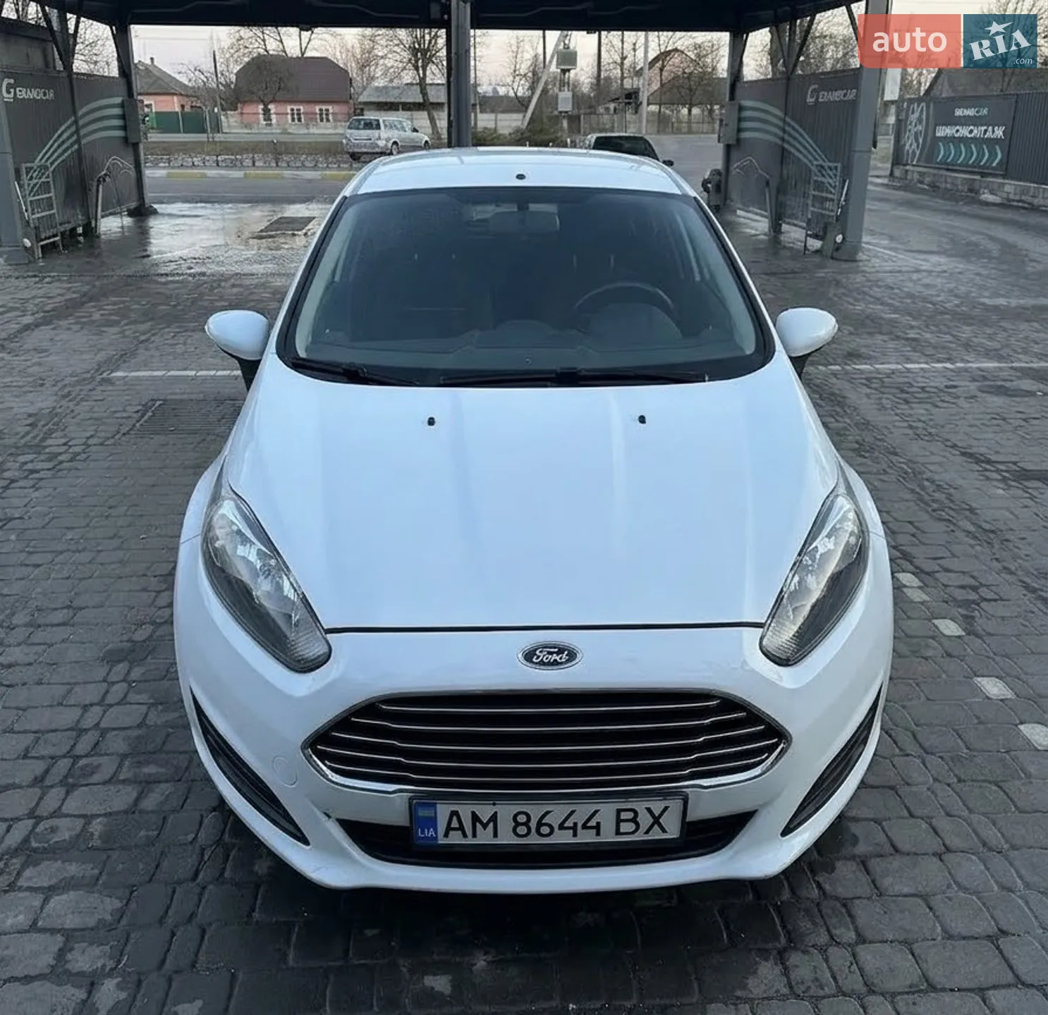 2013 Ford Fiesta - мініатюра 2