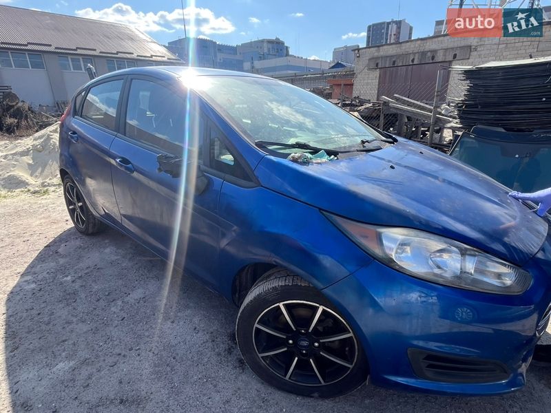 Седан Ford Fiesta 2018 в Львове