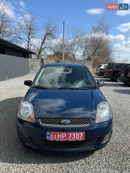 Хэтчбек Ford Fiesta 2008 в Луцке
