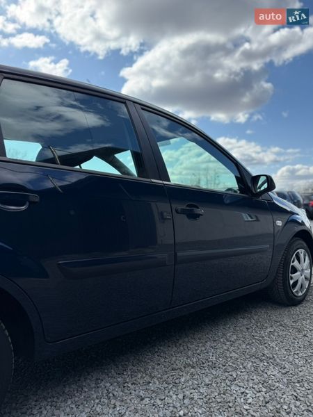 Хэтчбек Ford Fiesta 2008 в Луцке