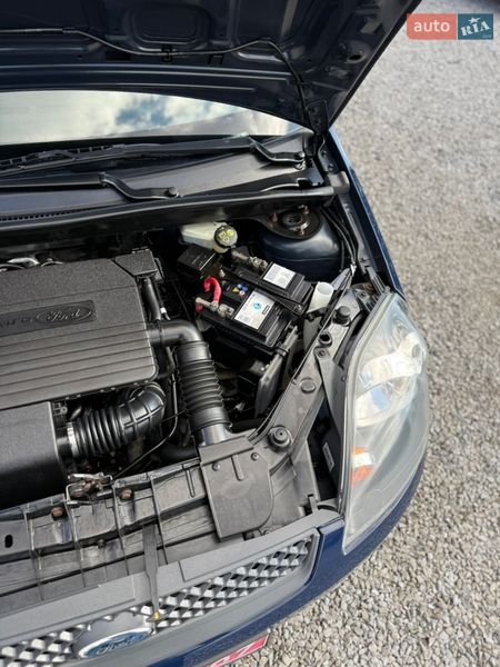Хэтчбек Ford Fiesta 2008 в Луцке