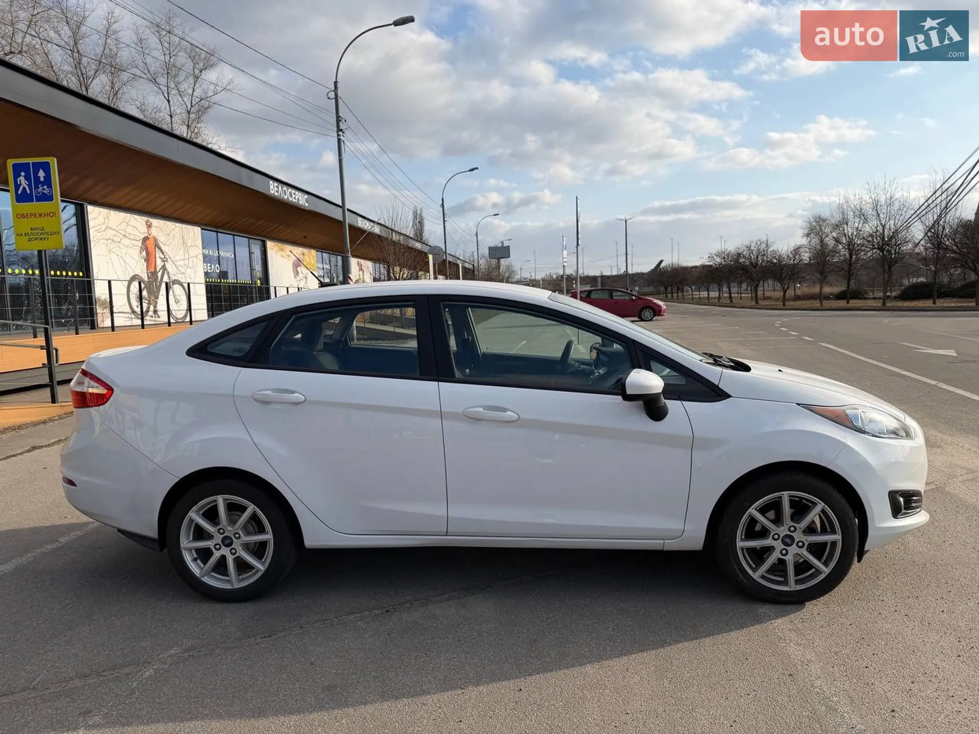 2019 Ford Fiesta - мініатюра 6