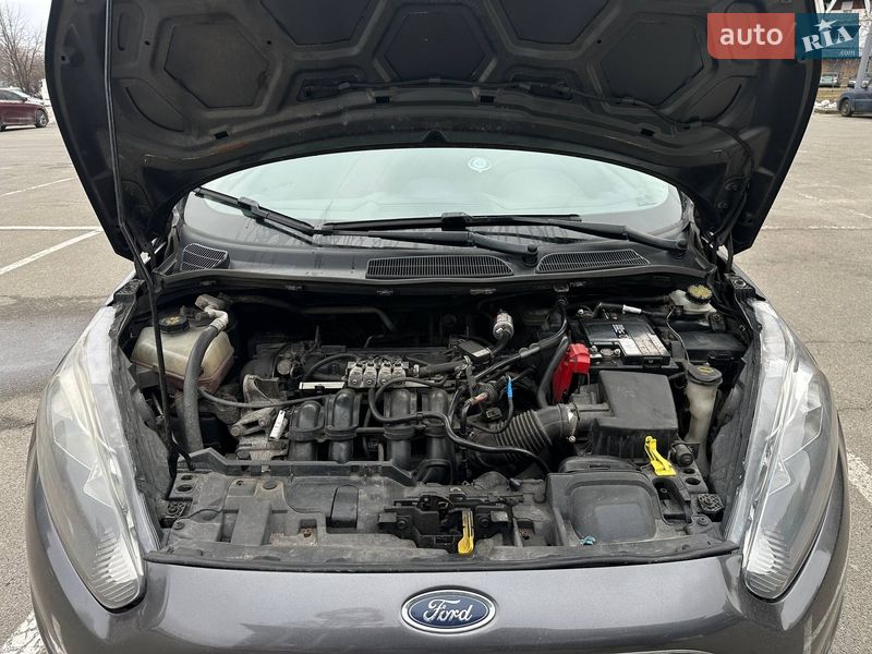Седан Ford Fiesta 2018 в Киеве