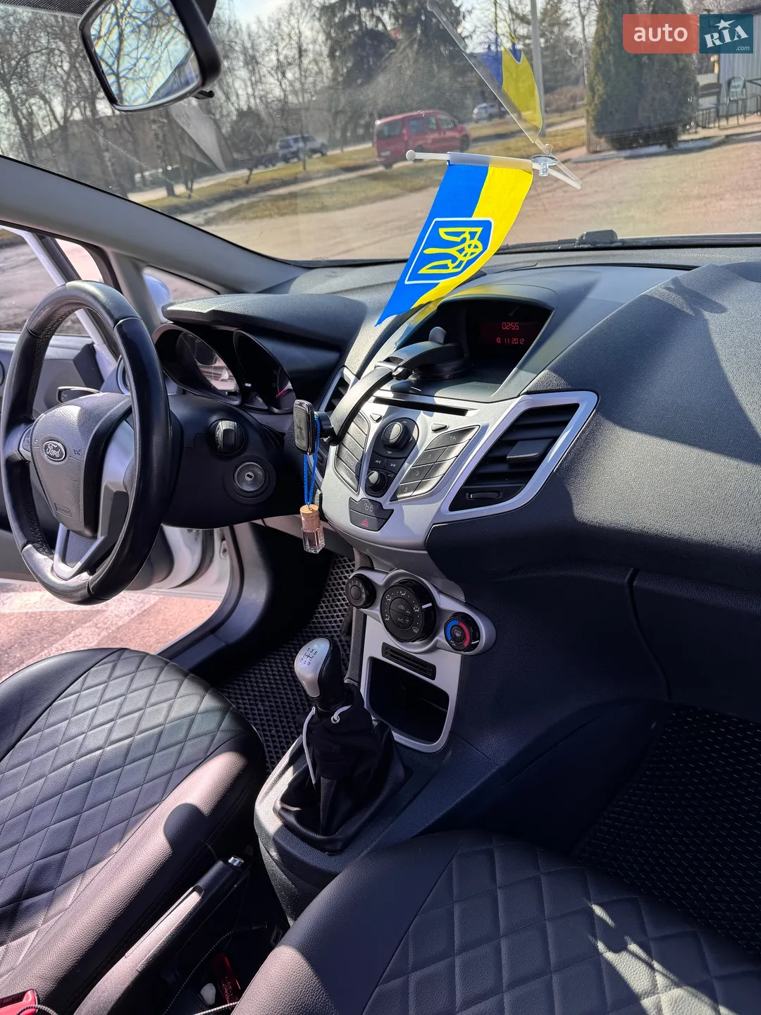 2012 Ford Fiesta - мініатюра 12