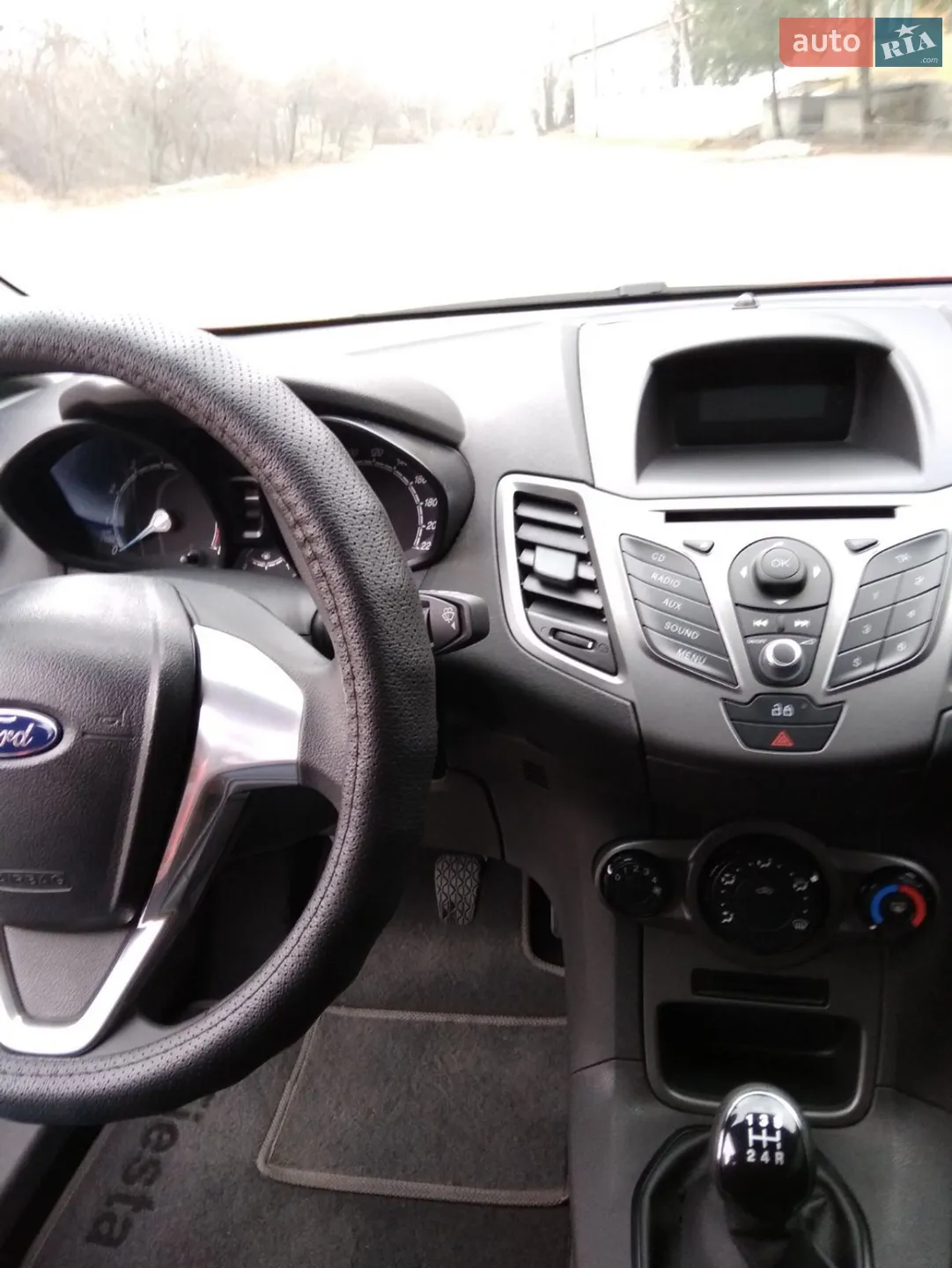 2013 Ford Fiesta - мініатюра 6