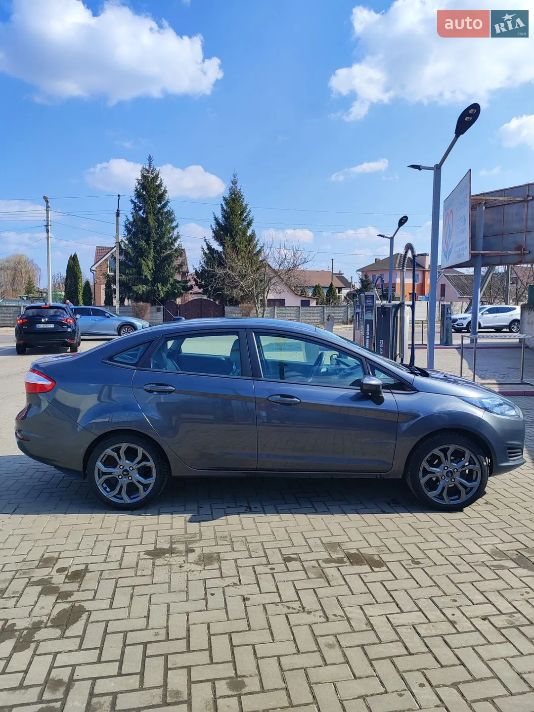 2019 Ford Fiesta - мініатюра 4