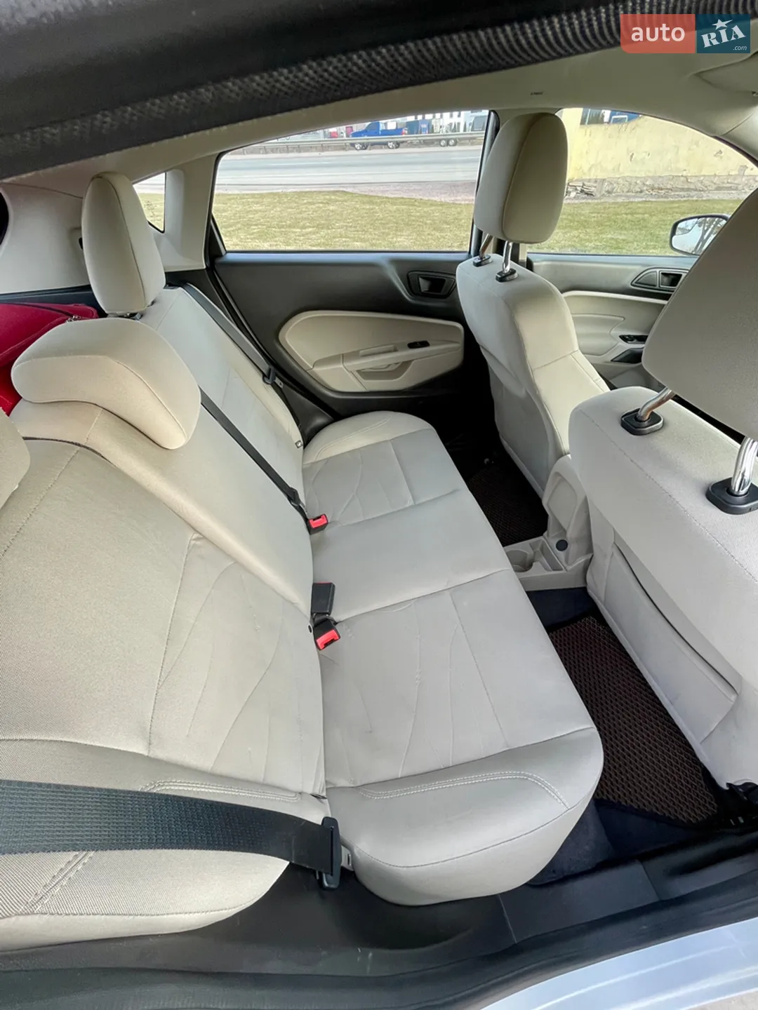 2019 Ford Fiesta - мініатюра 29