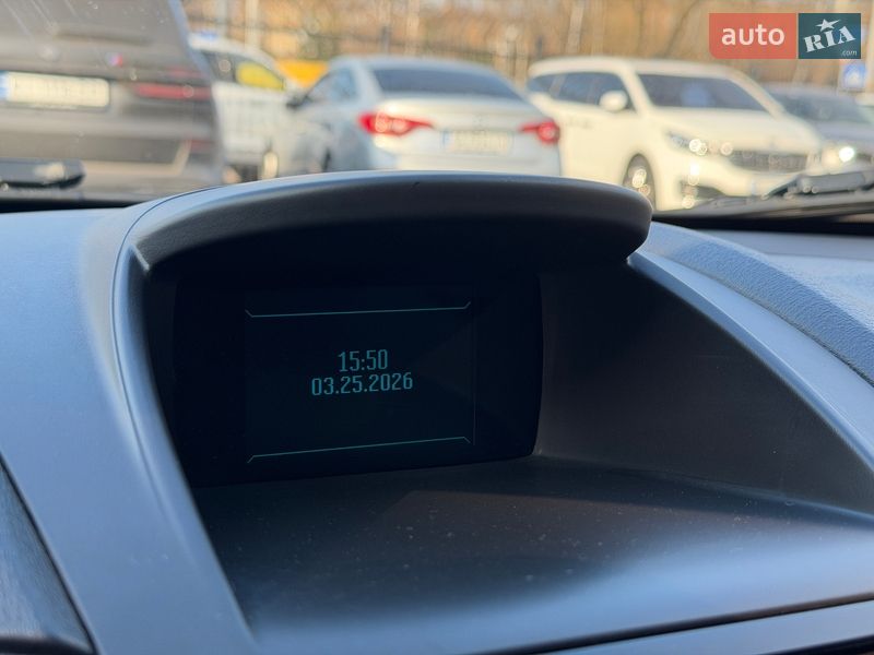 Хэтчбек Ford Fiesta 2015 в Киеве