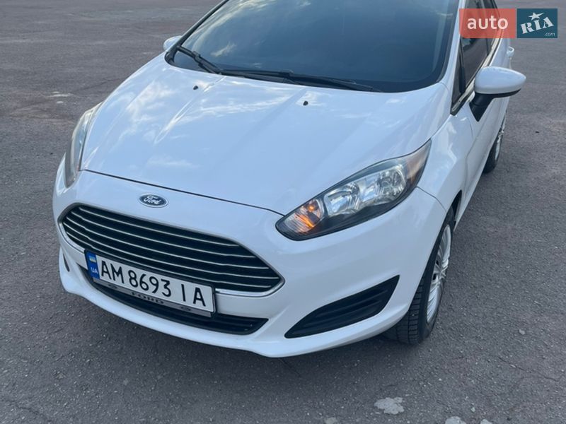 Седан Ford Fiesta 2017 в Житомире