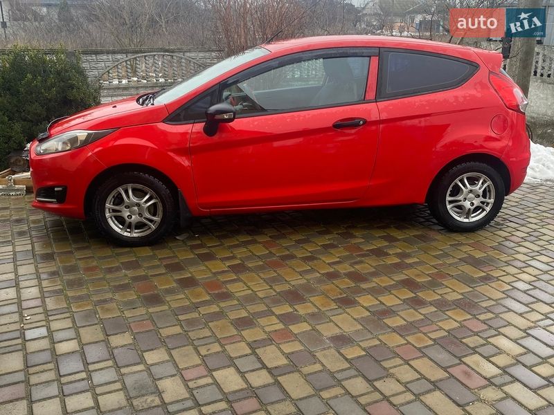 Хэтчбек Ford Fiesta 2013 в Кременчуге