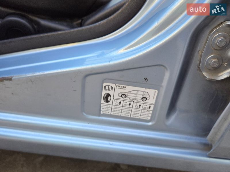 Хэтчбек Ford Fiesta 2006 в Львове