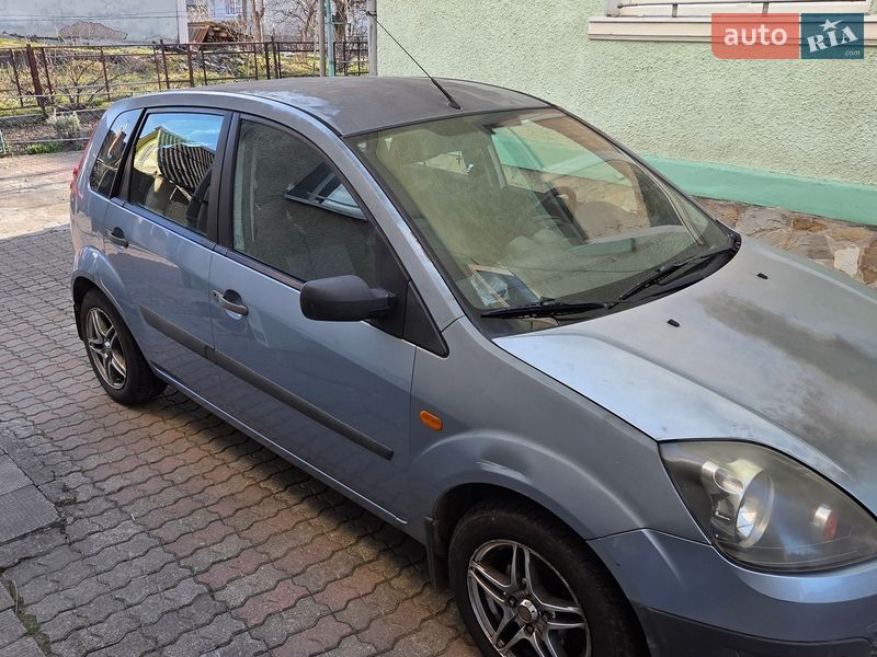 Хэтчбек Ford Fiesta 2006 в Львове