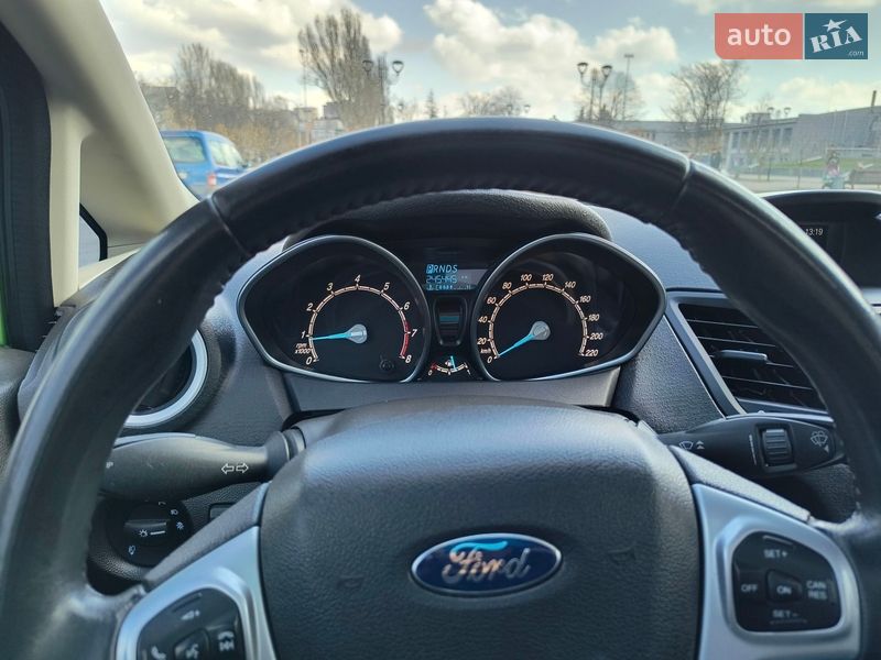 Хэтчбек Ford Fiesta 2013 в Запорожье фото 21 Хэтчбек Ford Fiesta 2013 в Запорожье