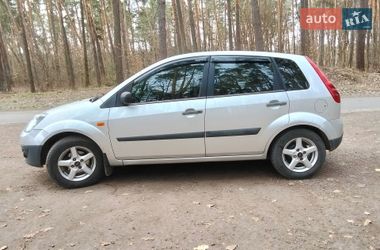 Хетчбек Ford Fiesta 2006 в Житомирі