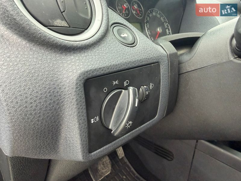 Хэтчбек Ford Fiesta 2008 в Ивано-Франковске фото 22 Хэтчбек Ford Fiesta 2008 в Ивано-Франковске