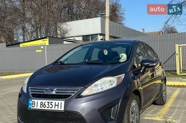 Седан Ford Fiesta 2013 в Полтаве