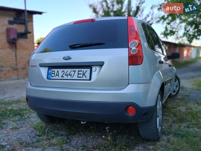 Хэтчбек Ford Fiesta 2008 в Кропивницком фото 4 Хэтчбек Ford Fiesta 2008 в Кропивницком