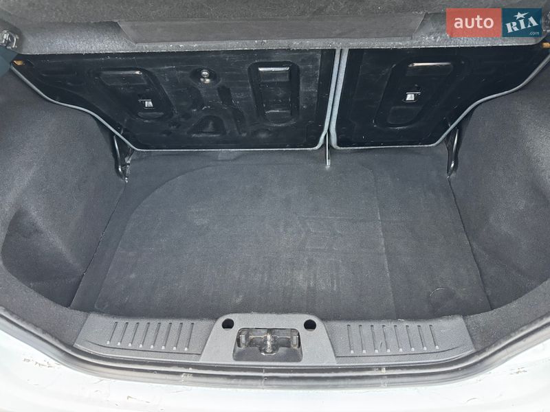 Хэтчбек Ford Fiesta 2010 в Виннице фото 15 Хэтчбек Ford Fiesta 2010 в Виннице