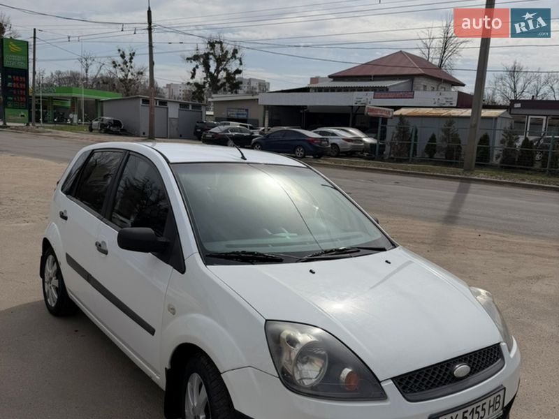 Хэтчбек Ford Fiesta 2007 в Харькове