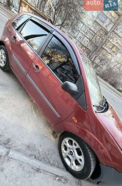 Хэтчбек Ford Fiesta 2006 в Запорожье
