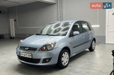 Хэтчбек Ford Fiesta 2006 в Днепре