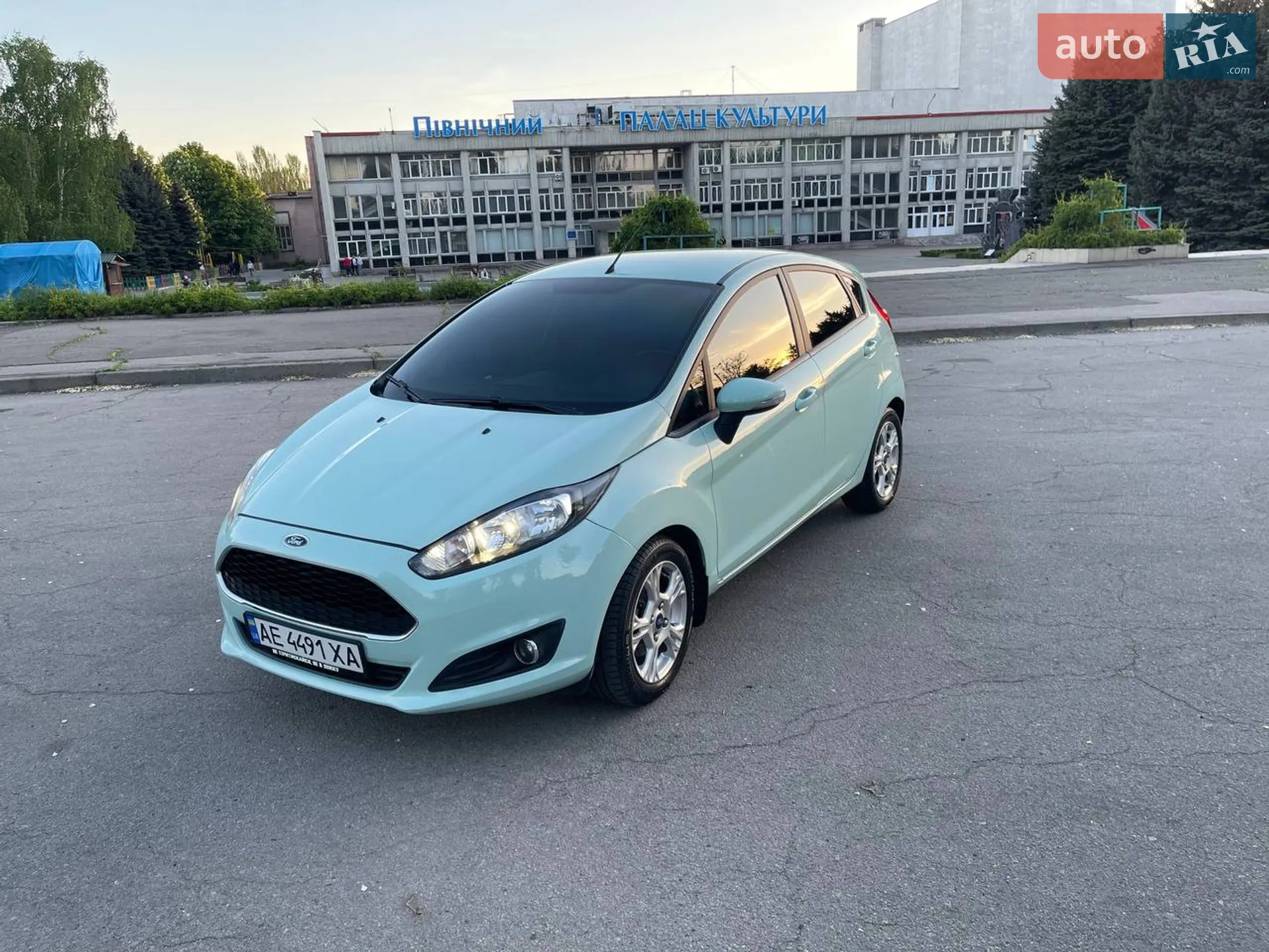 2016 Ford Fiesta - мініатюра 2