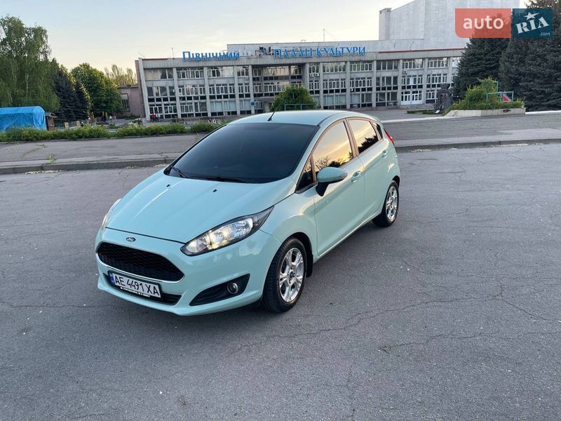 Хэтчбек Ford Fiesta 2016 в Кривом Роге фото 22 Хэтчбек Ford Fiesta 2016 в Кривом Роге