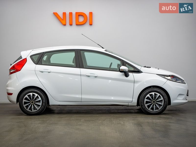 Хетчбек Ford Fiesta 2012 в Києві фото 4 Хетчбек Ford Fiesta 2012 в Києві