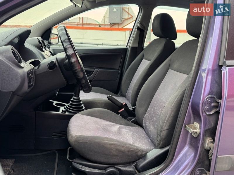 Хэтчбек Ford Fiesta 2006 в Киеве фото 9 Хэтчбек Ford Fiesta 2006 в Киеве