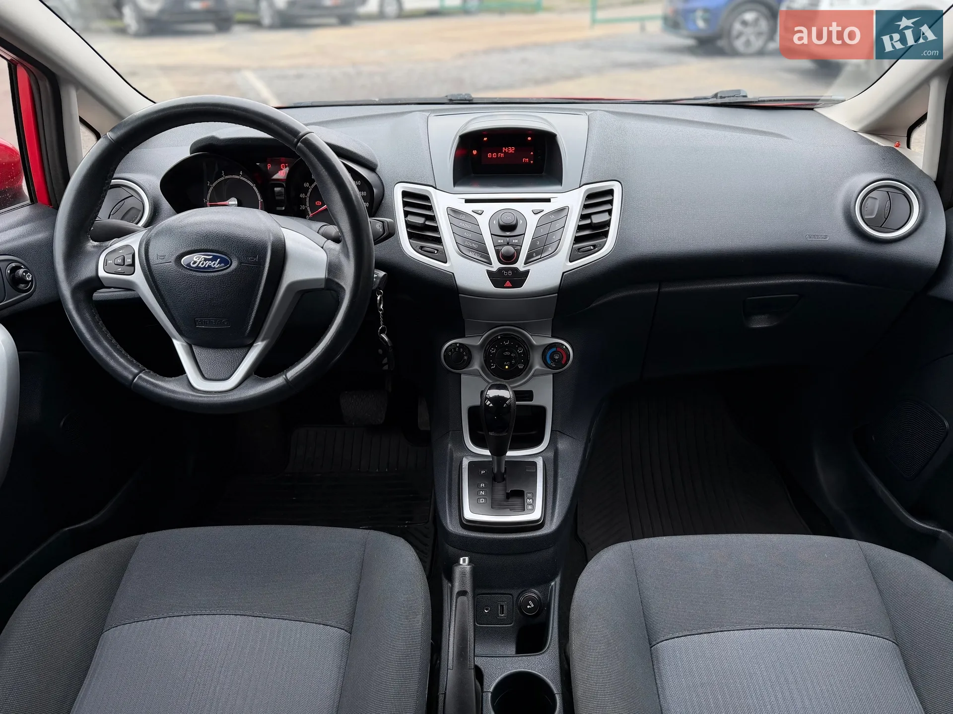 2012 Ford Fiesta - мініатюра 27