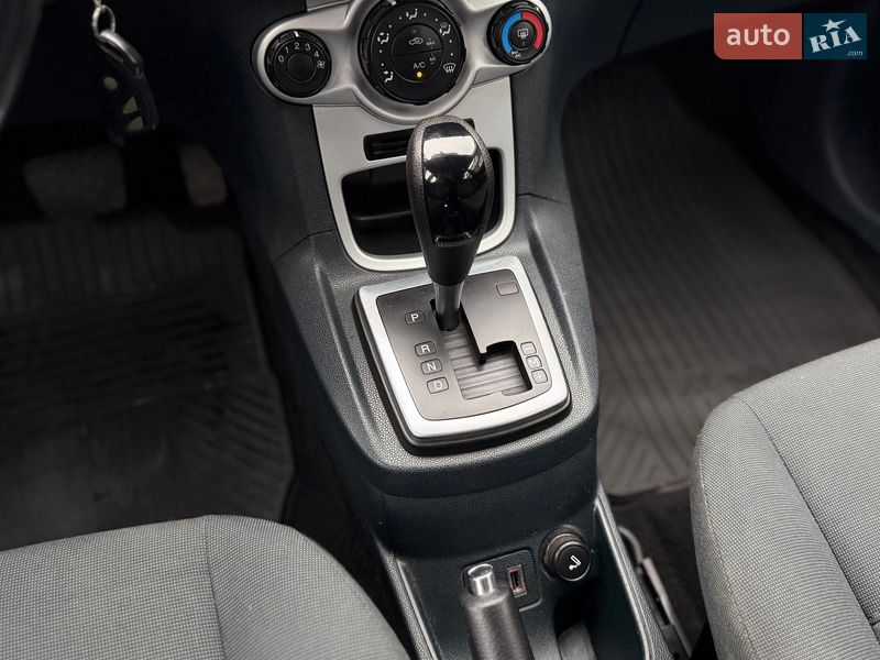 Хетчбек Ford Fiesta 2012 в Шептицькому фото 37 Хетчбек Ford Fiesta 2012 в Шептицькому