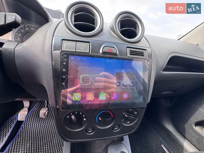 Хэтчбек Ford Fiesta 2007 в Полтаве