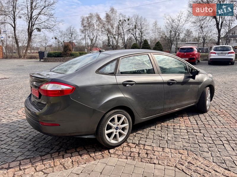 Седан Ford Fiesta 2019 в Житомире
