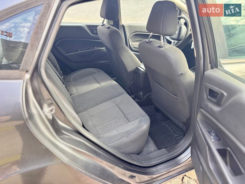 Седан Ford Fiesta 2019 в Житомире