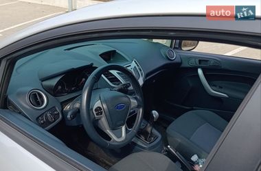 Хэтчбек Ford Fiesta 2012 в Киеве