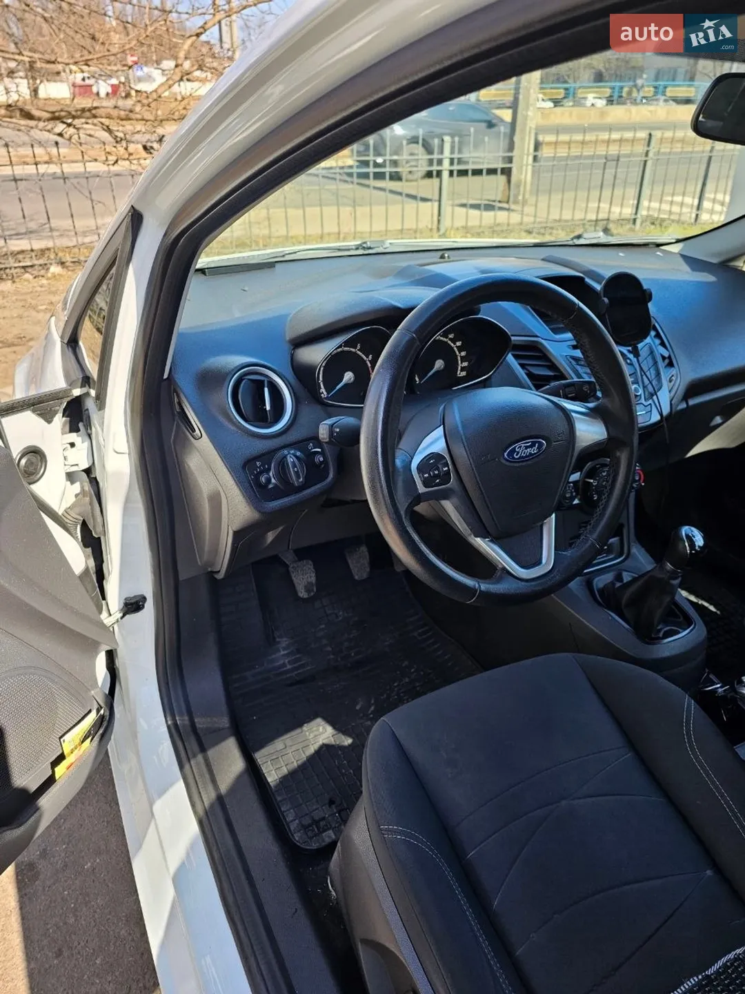 2016 Ford Fiesta - мініатюра 7