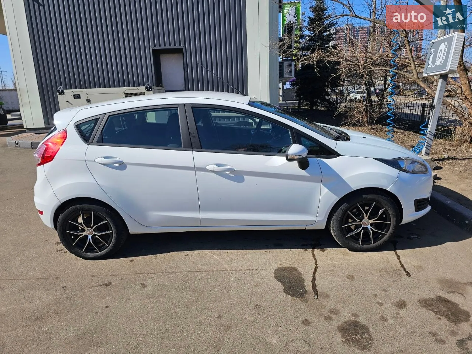 2016 Ford Fiesta - мініатюра 2