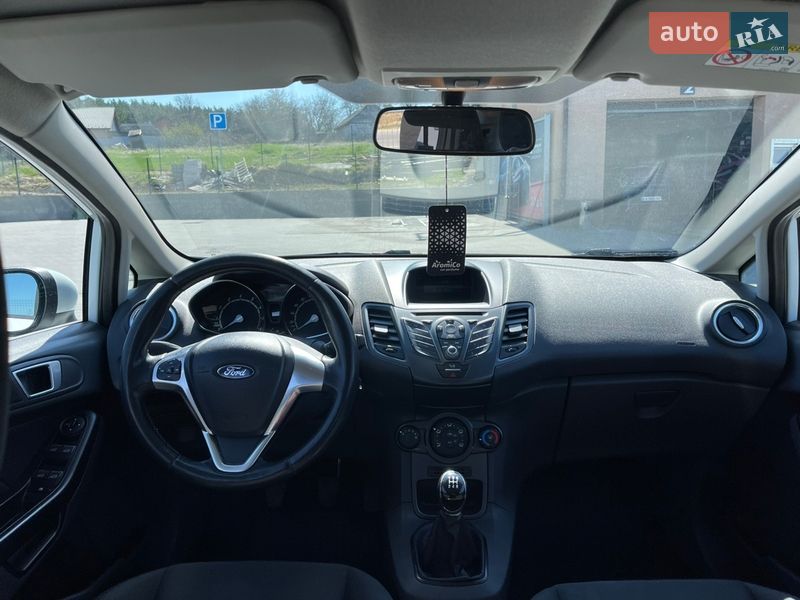 Хэтчбек Ford Fiesta 2017 в Ирпене