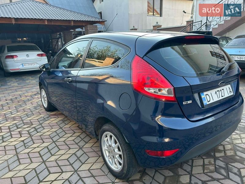 Хэтчбек Ford Fiesta 2009 в Мукачево