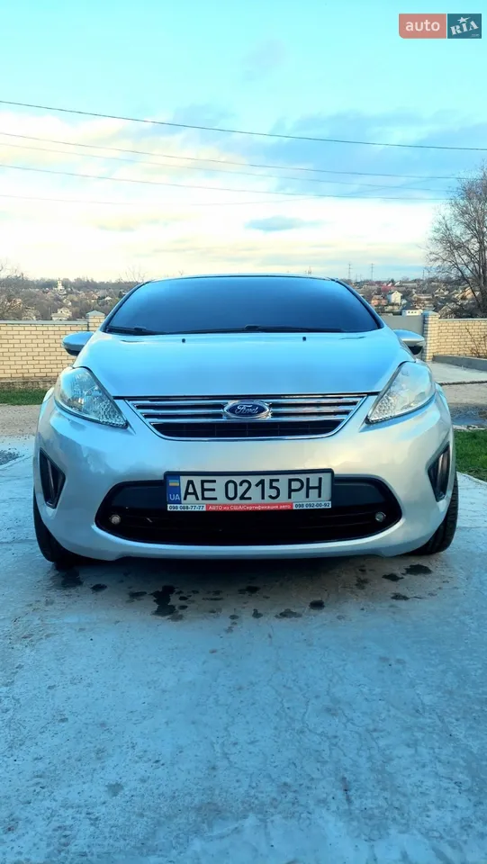 2013 Ford Fiesta - мініатюра 11