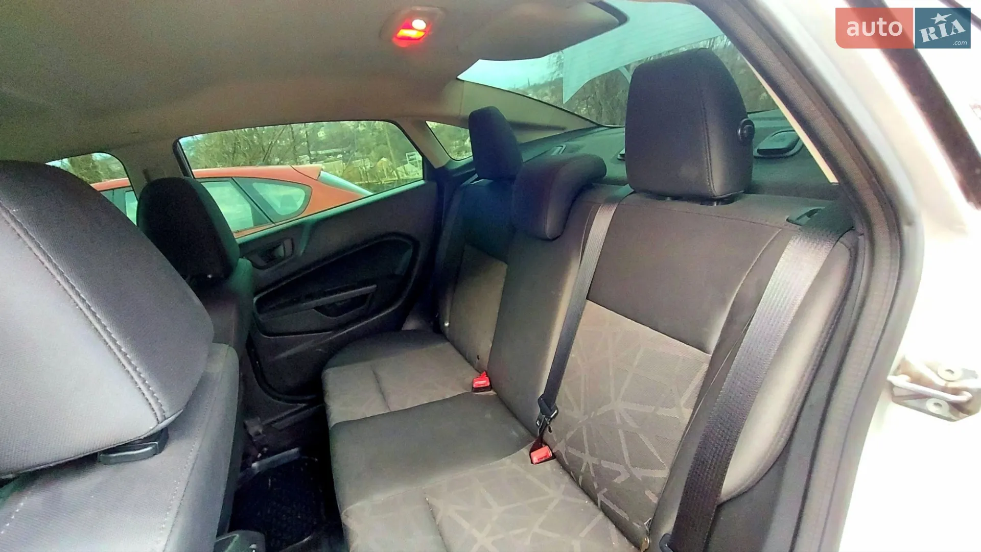 2013 Ford Fiesta - мініатюра 14