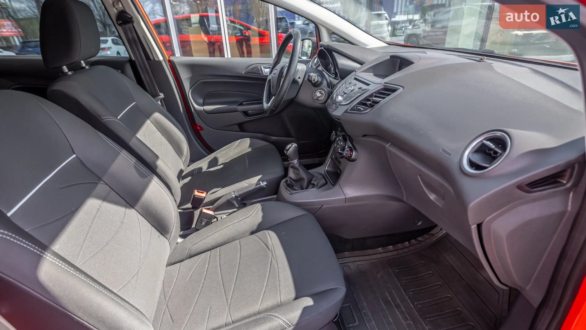 2016 Ford Fiesta - мініатюра 6